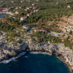 Suites in Mani
